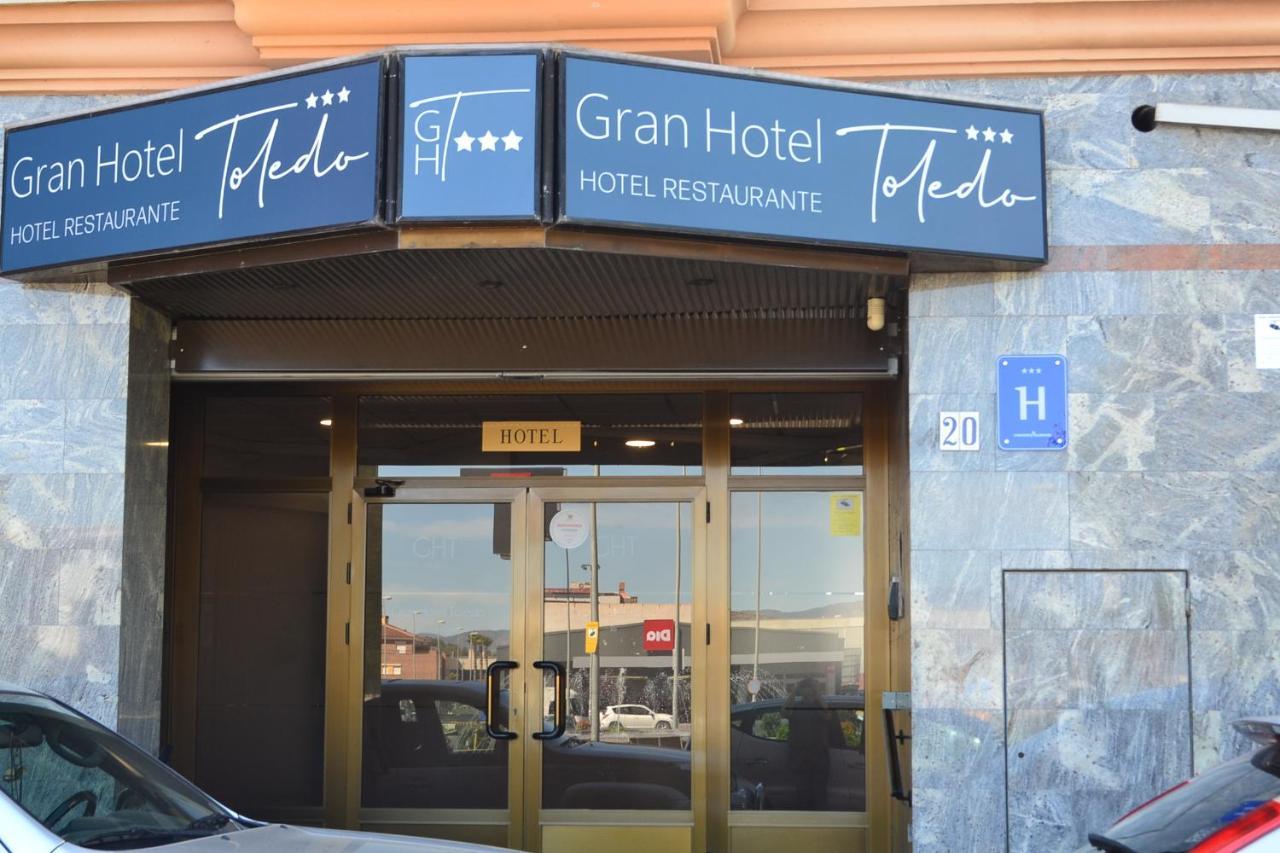 Gran Hotel Toledo Onda Esterno foto